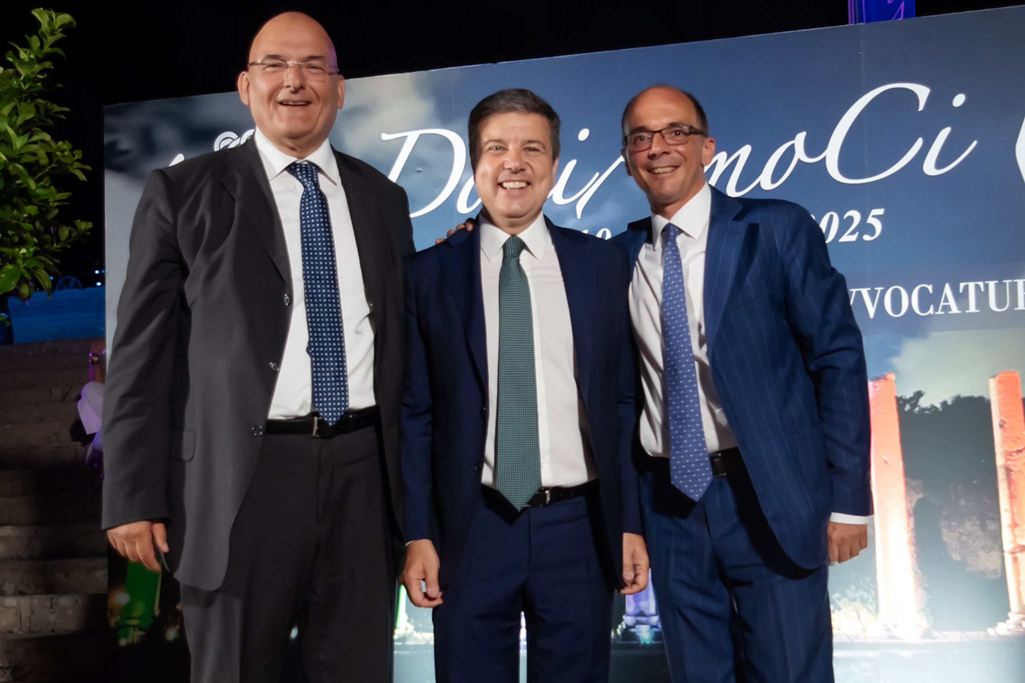  DoniAmoCi
